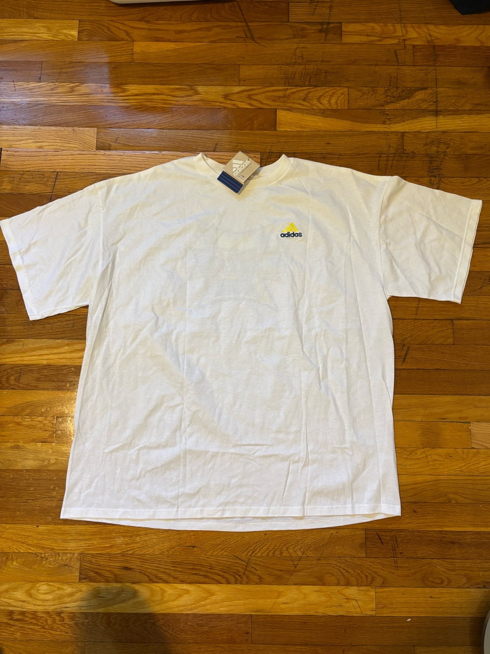 Vintage adidas White Short Sleeve Tee with a tennis print